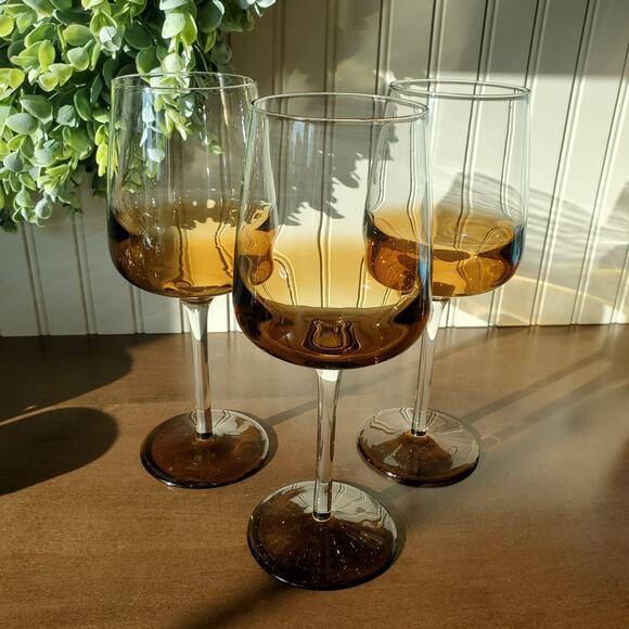 Vtg Pier 1 One Elemental Water Wine Goblets Clear Stem Amber Fade 16oz 3 Pc - Picture 1 of 4